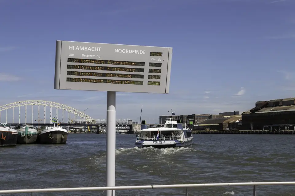Waterbus HIAmbacht